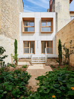 Majolice - Bordeaux